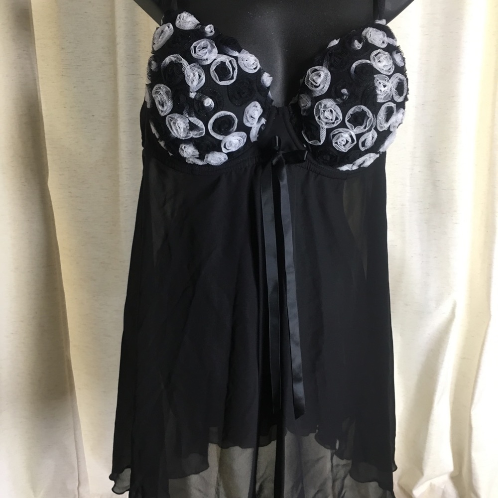 Cacique Intimates Black Baby Doll Top. Size 22/24.